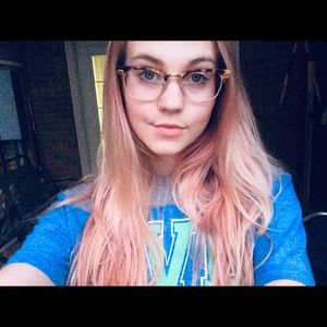 Meet your Posher, Katie